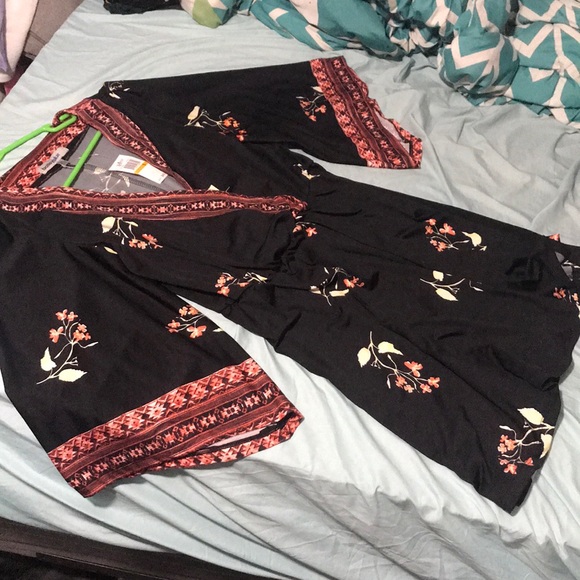 Dress - Picture 3 of 6